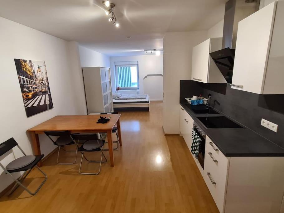 City Central Apartment Кайзерслаутерн Екстериор снимка